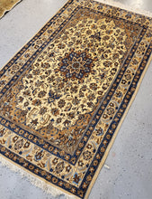 Load image into Gallery viewer, Nain Rug,  Persian Rugs and Carpets