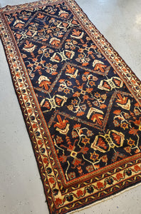Best Antique Persian Mahal Carpets for Sale