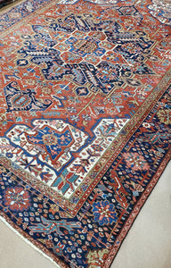Persian Heriz Carpet, Antique Rugs and Carpets Circa 1930s