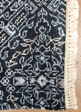 Load image into Gallery viewer, Modern Rug, Indian Rug